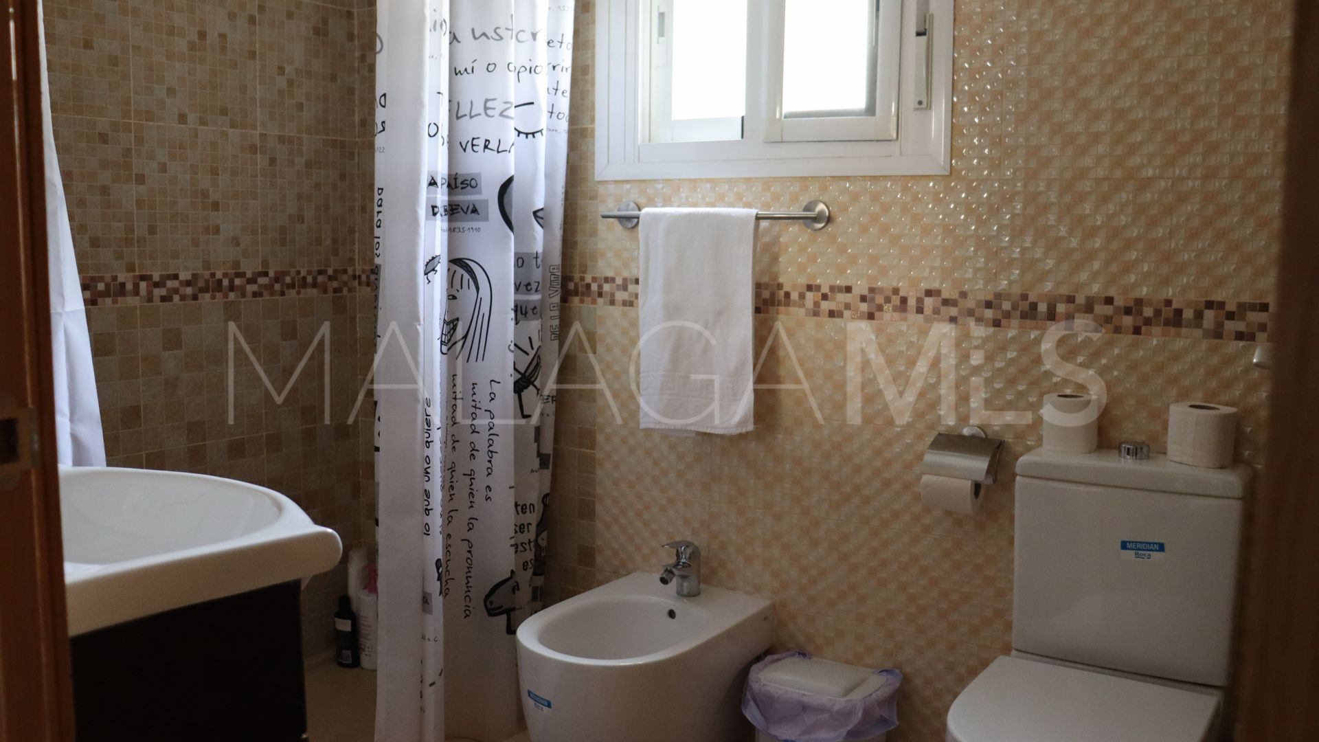 Buy apartamento de 3 bedrooms in Torremolinos Centro