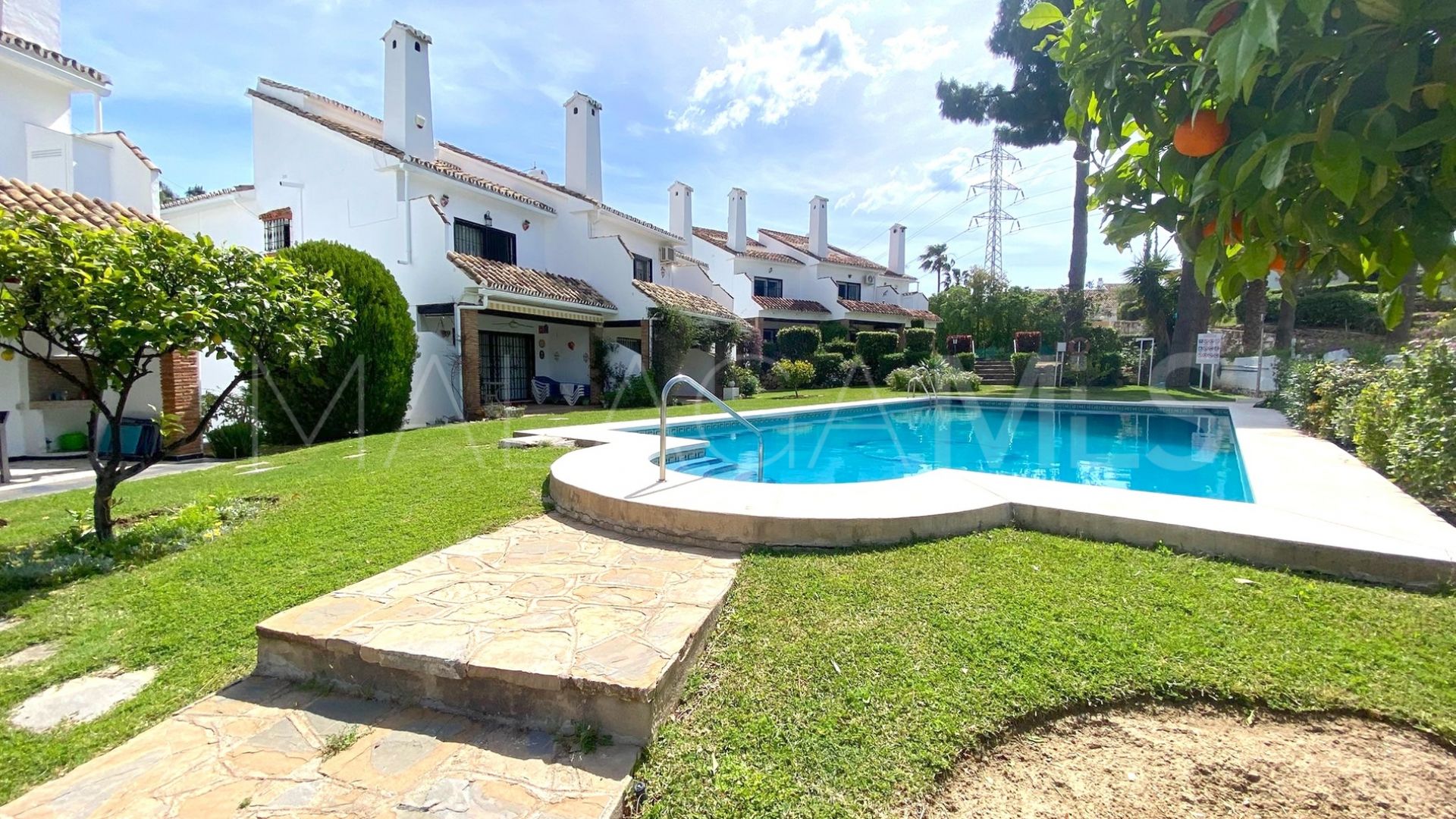 Radhus for sale in Calahonda