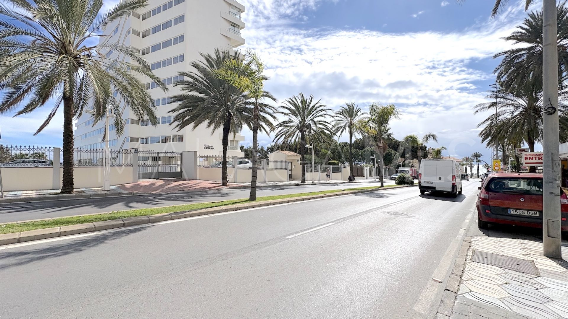 Kommersiella lokaler for sale in Puerto Marina