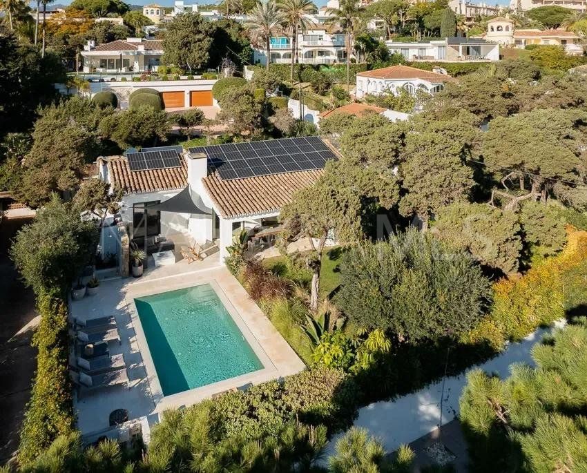 Se vende villa in Marbesa with 3 bedrooms