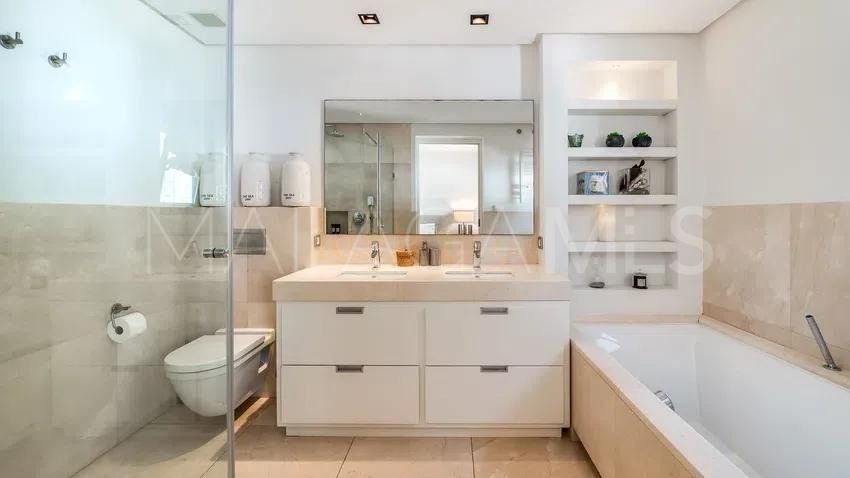 Se vende villa in Marbesa with 3 bedrooms