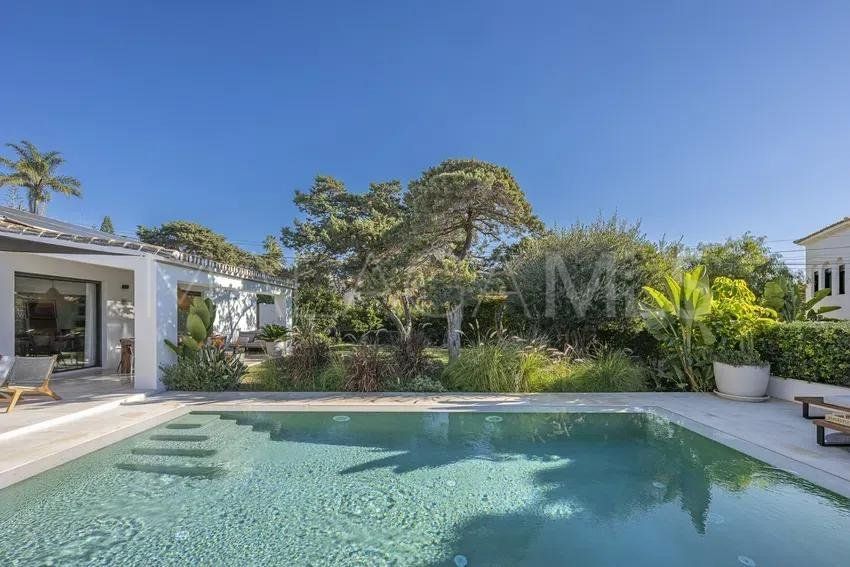 Se vende villa in Marbesa with 3 bedrooms