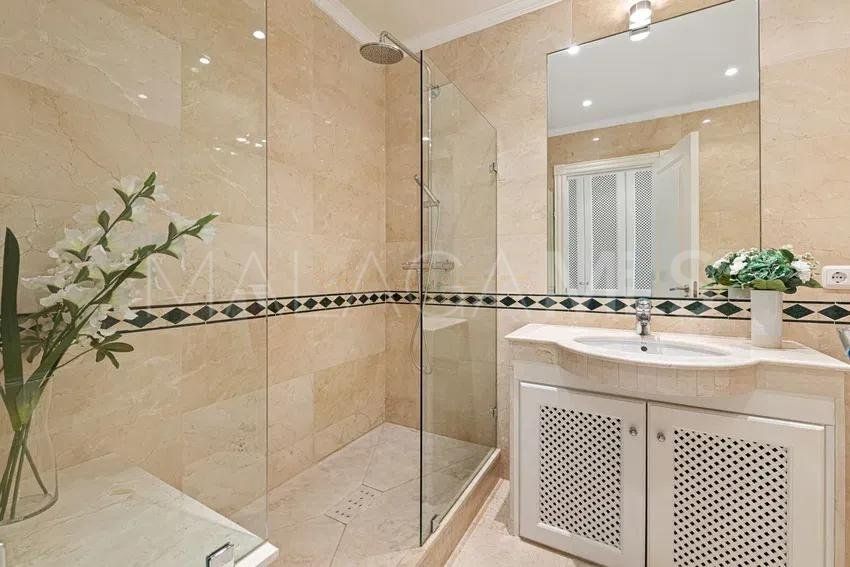 Villa for sale de 5 bedrooms in Carretera de Istan