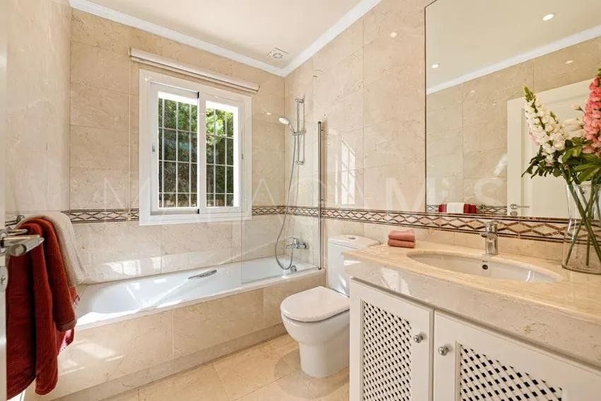 Villa for sale de 5 bedrooms in Carretera de Istan