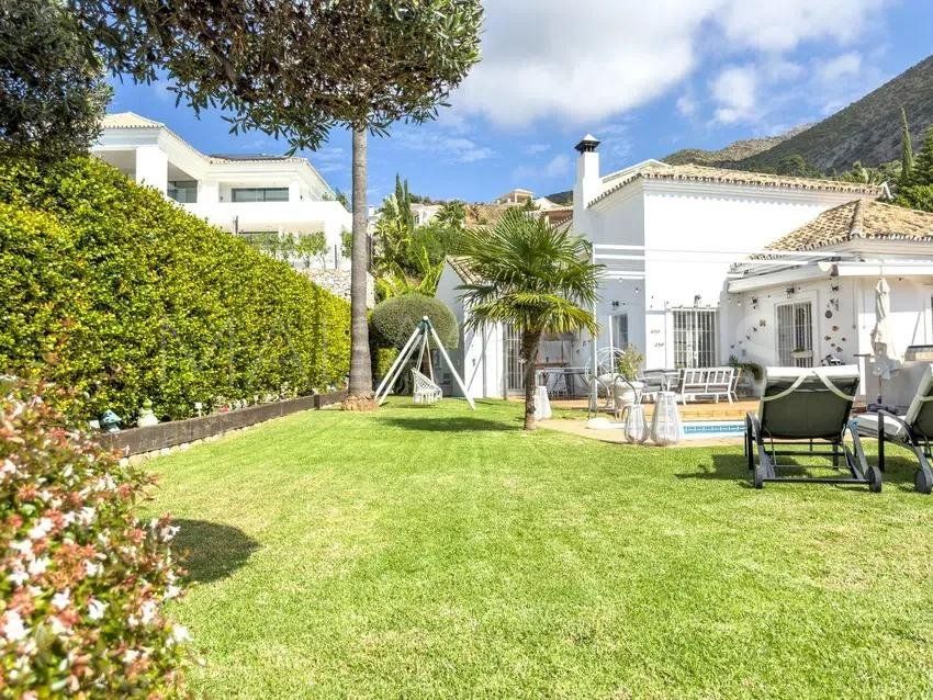 Villa for sale in Sierra Blanca Country Club