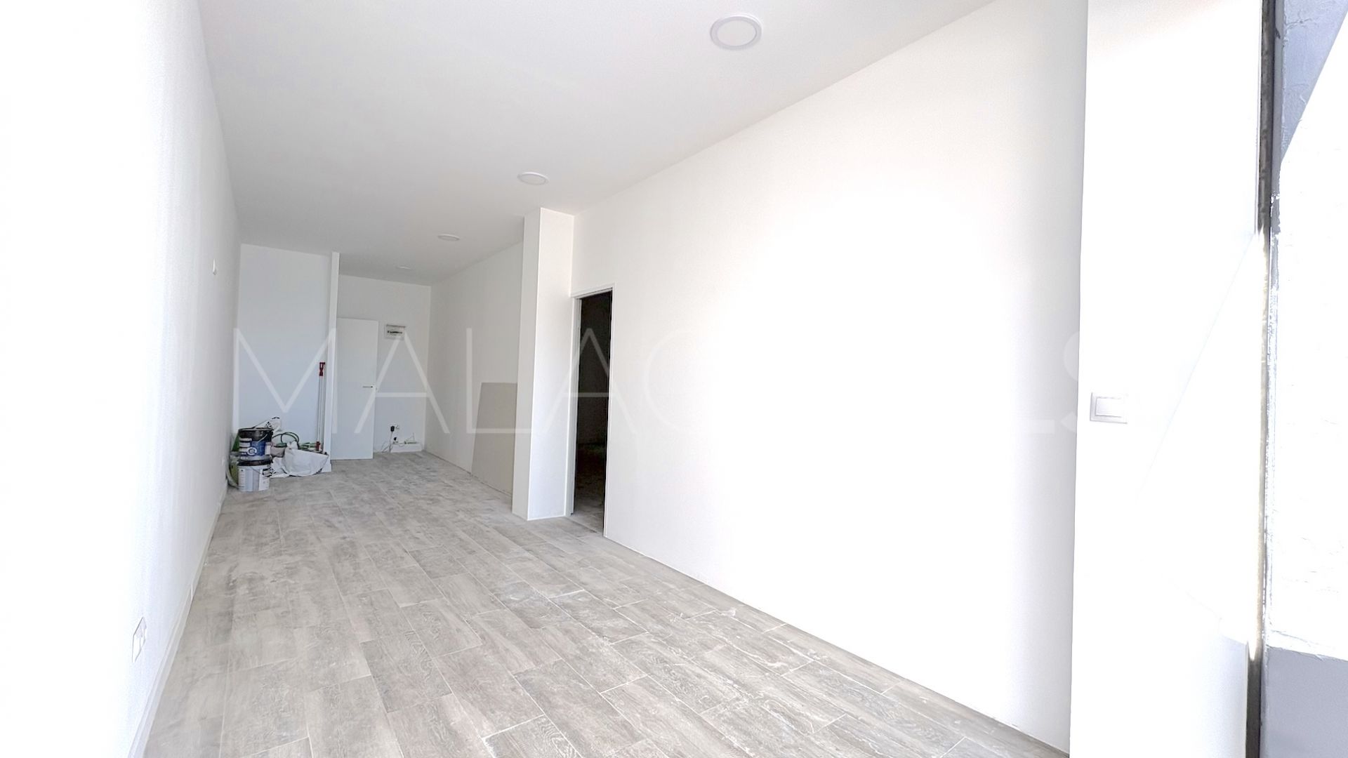 Kommersiella lokaler for sale in Puerto Marina