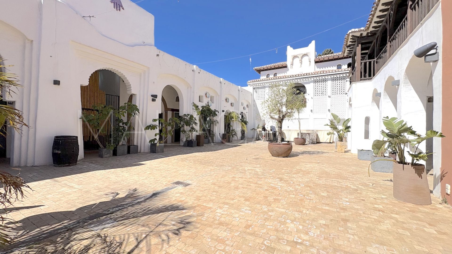 Kommersiella lokaler for sale in Calahonda