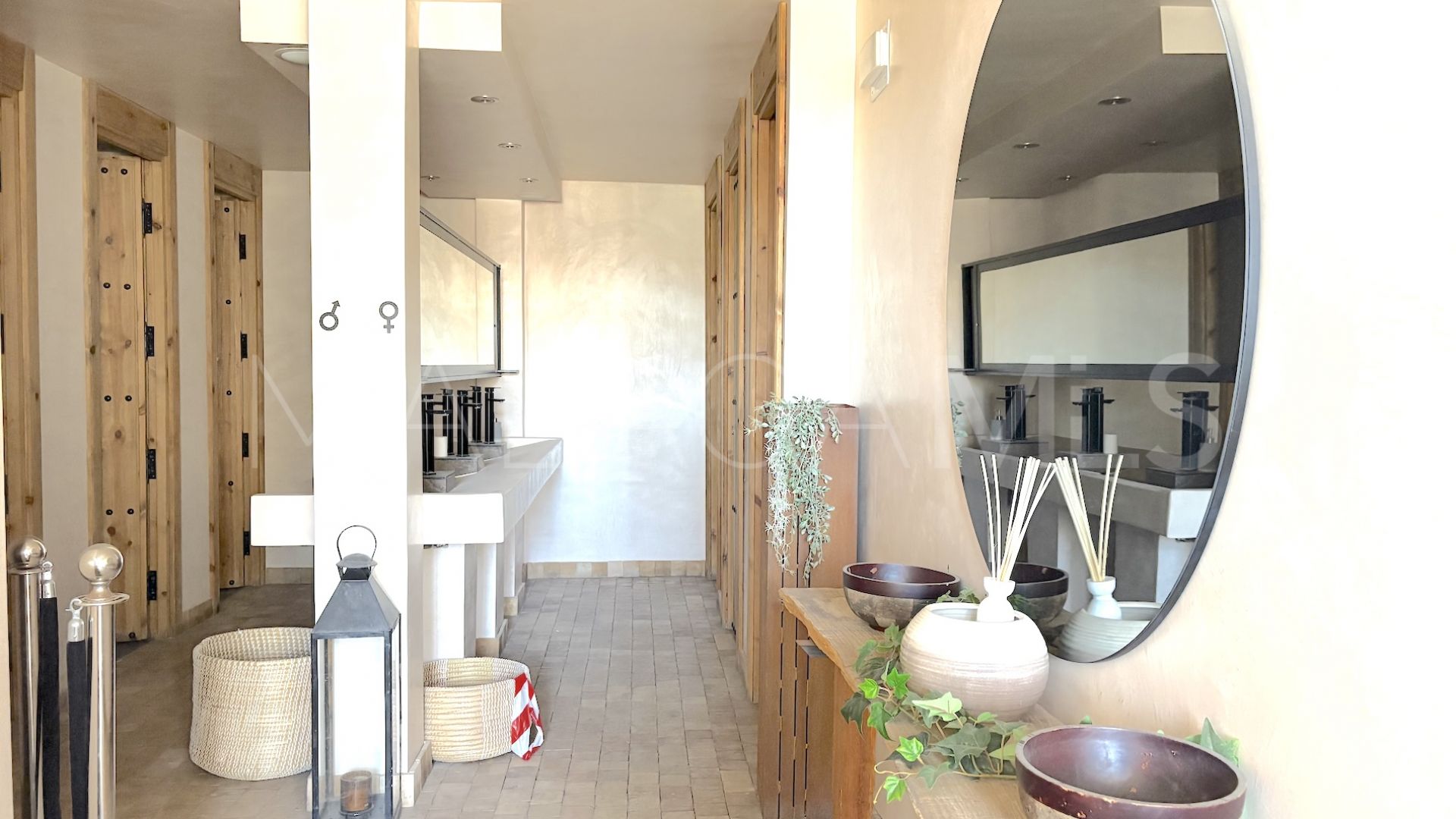 Kommersiella lokaler for sale in Calahonda