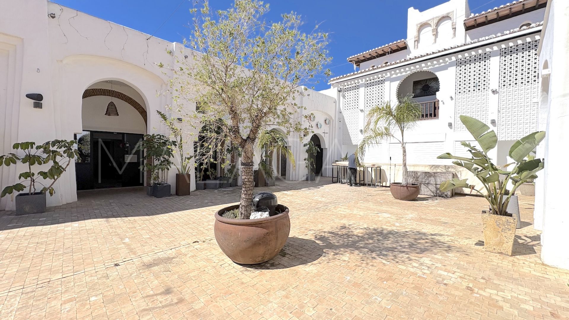 Kommersiella lokaler for sale in Calahonda