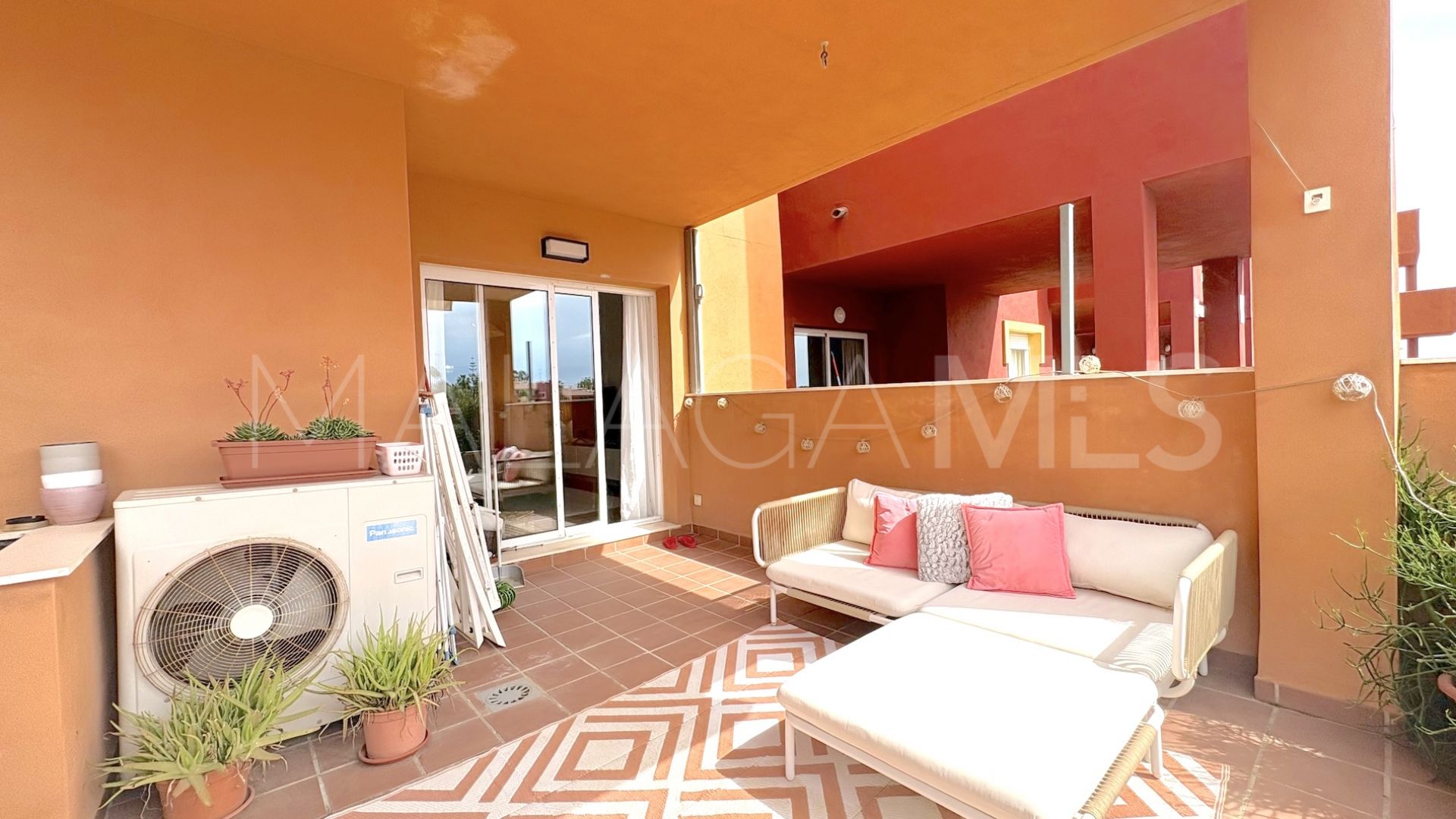 For sale apartment in La Reserva de Marbella with 2 bedrooms