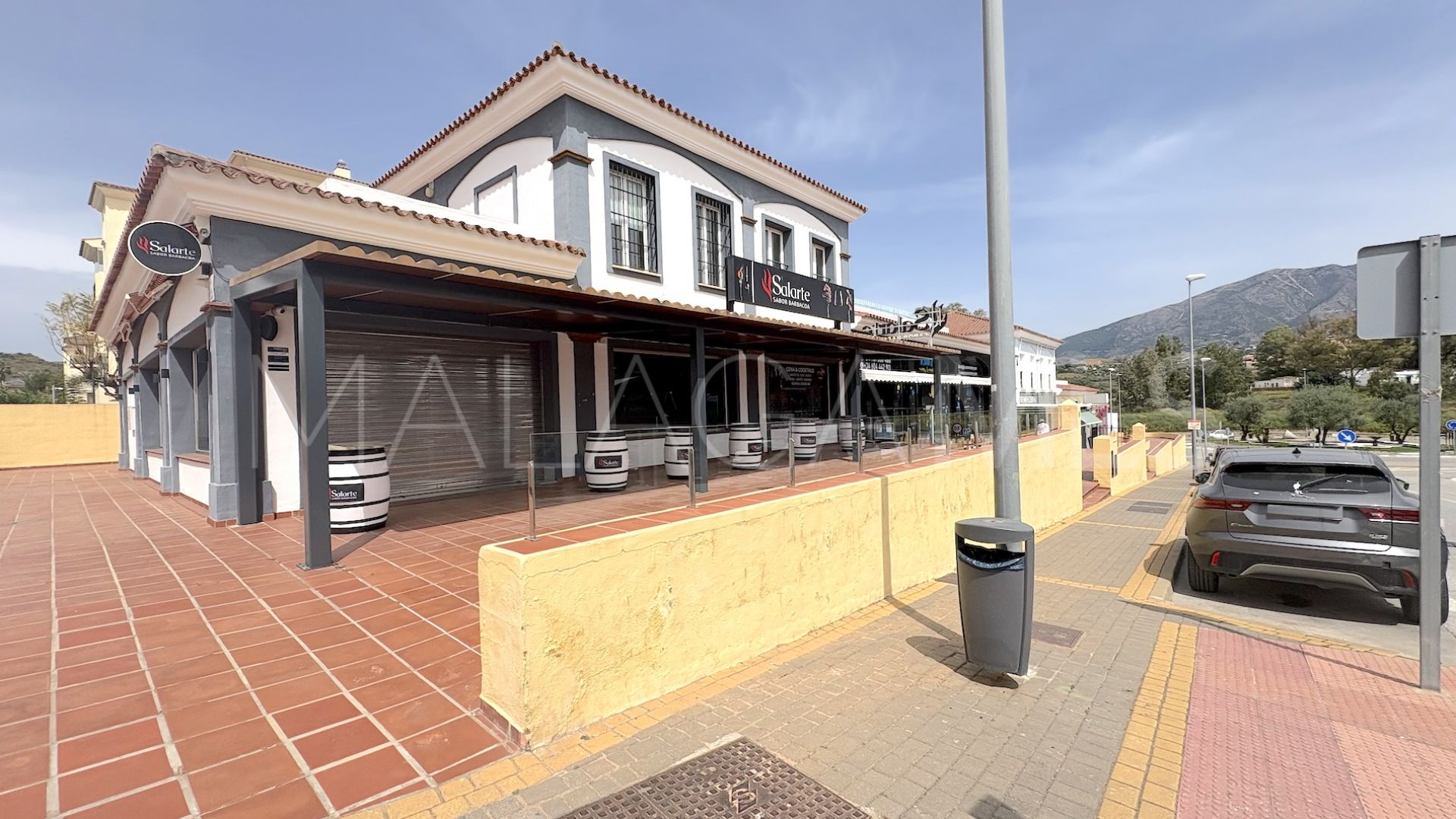 La Cala Hills commercial premises for sale