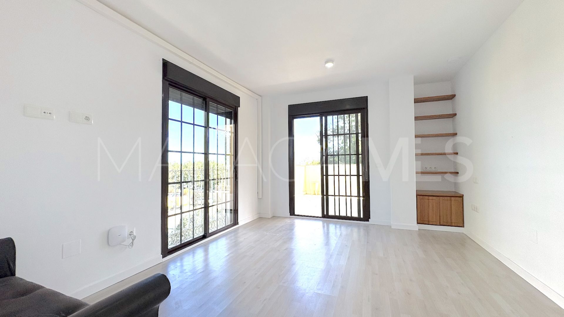 Torrequebrada, apartamento for sale de 2 bedrooms