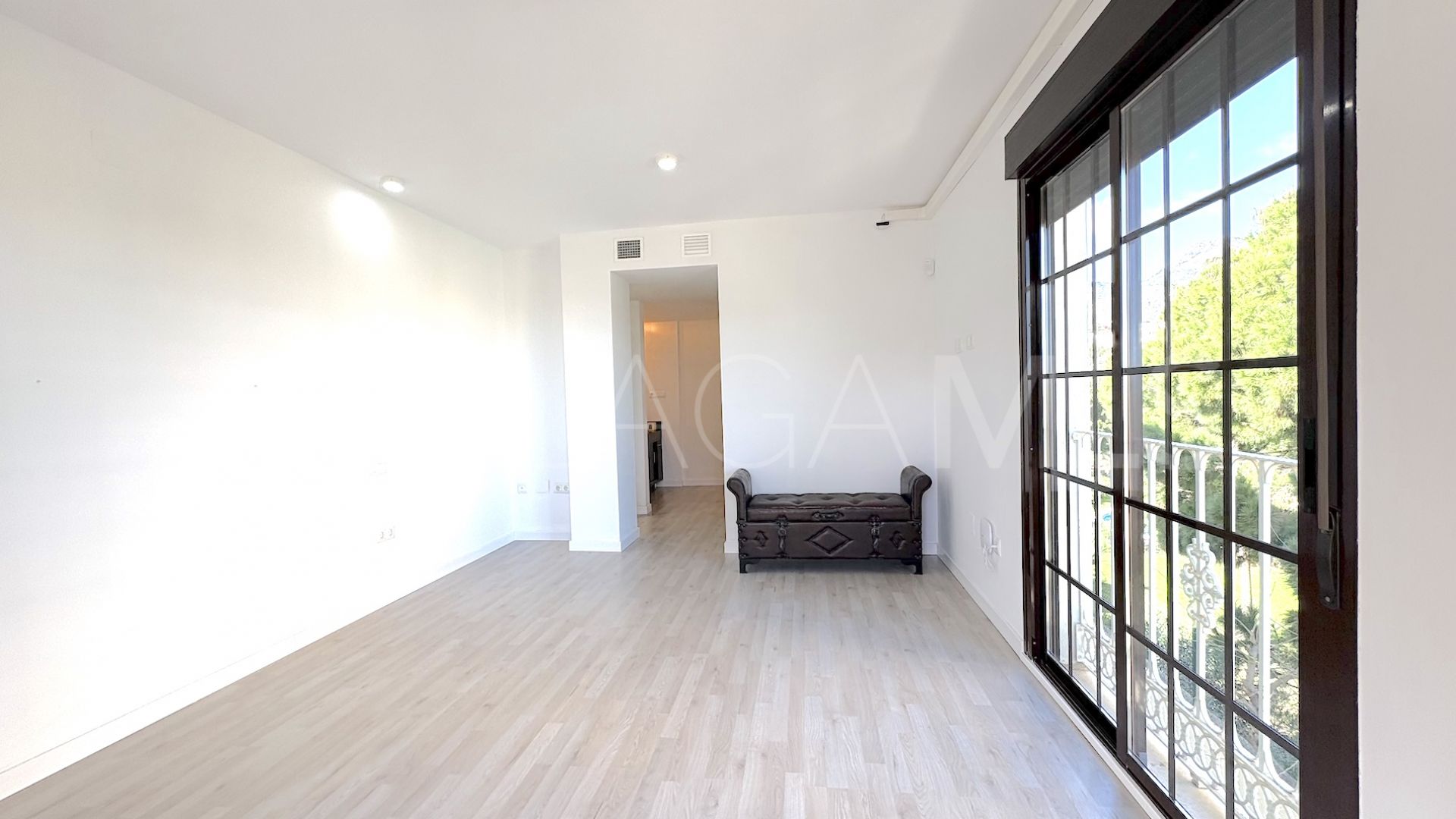 Torrequebrada, apartamento for sale de 2 bedrooms