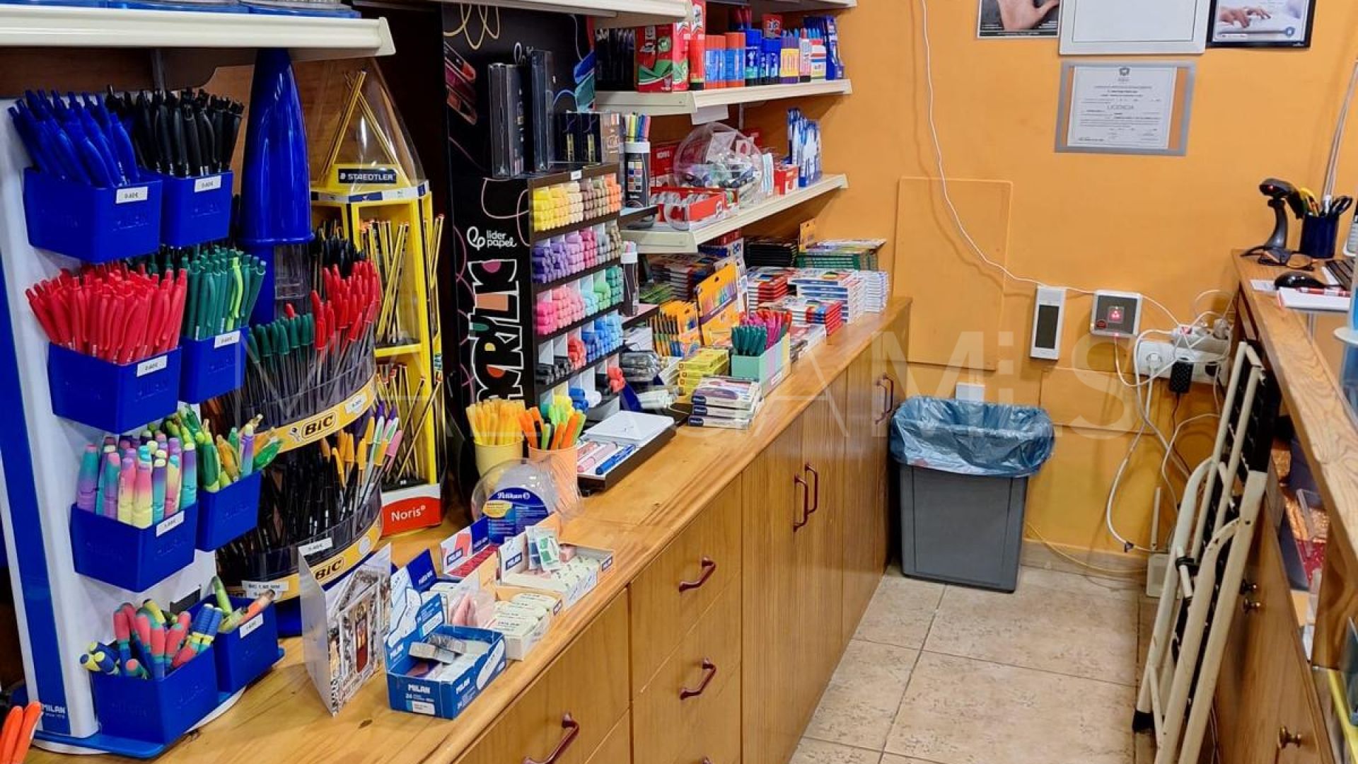 Local comercial for sale in Las Lagunas