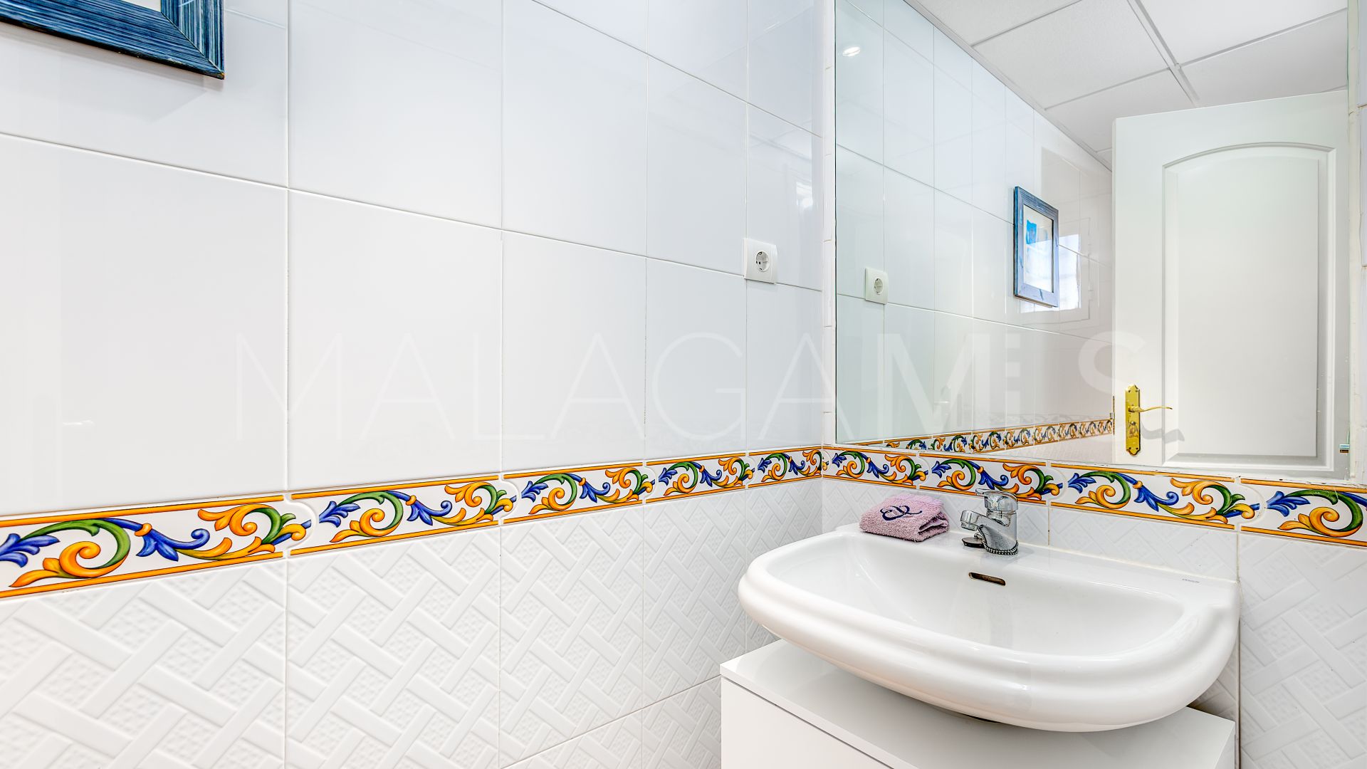 Maison de ville for sale in Alhaurin Golf