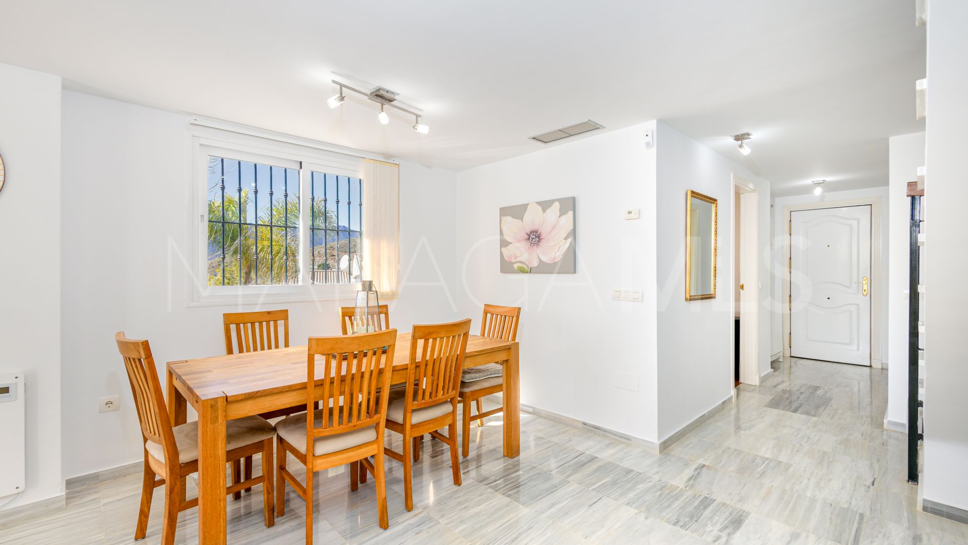 Maison de ville for sale in Alhaurin Golf