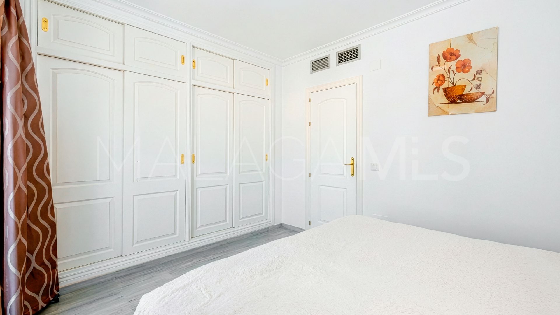 Maison de ville for sale in Alhaurin Golf