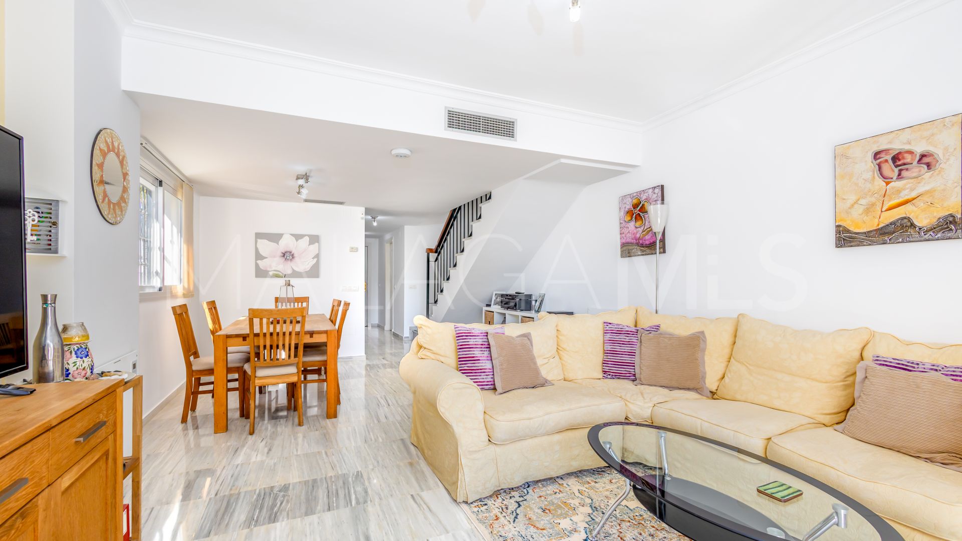 Maison de ville for sale in Alhaurin Golf