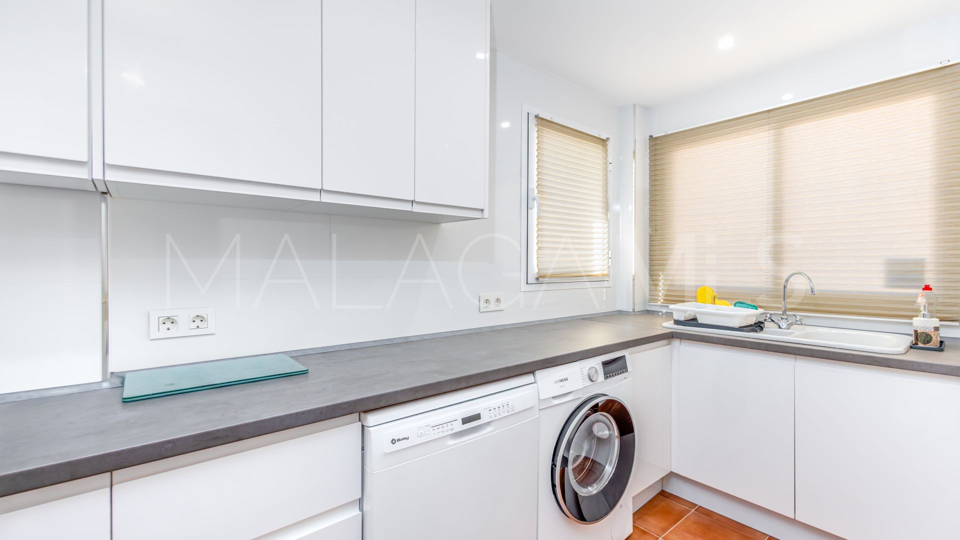 Maison de ville for sale in Alhaurin Golf