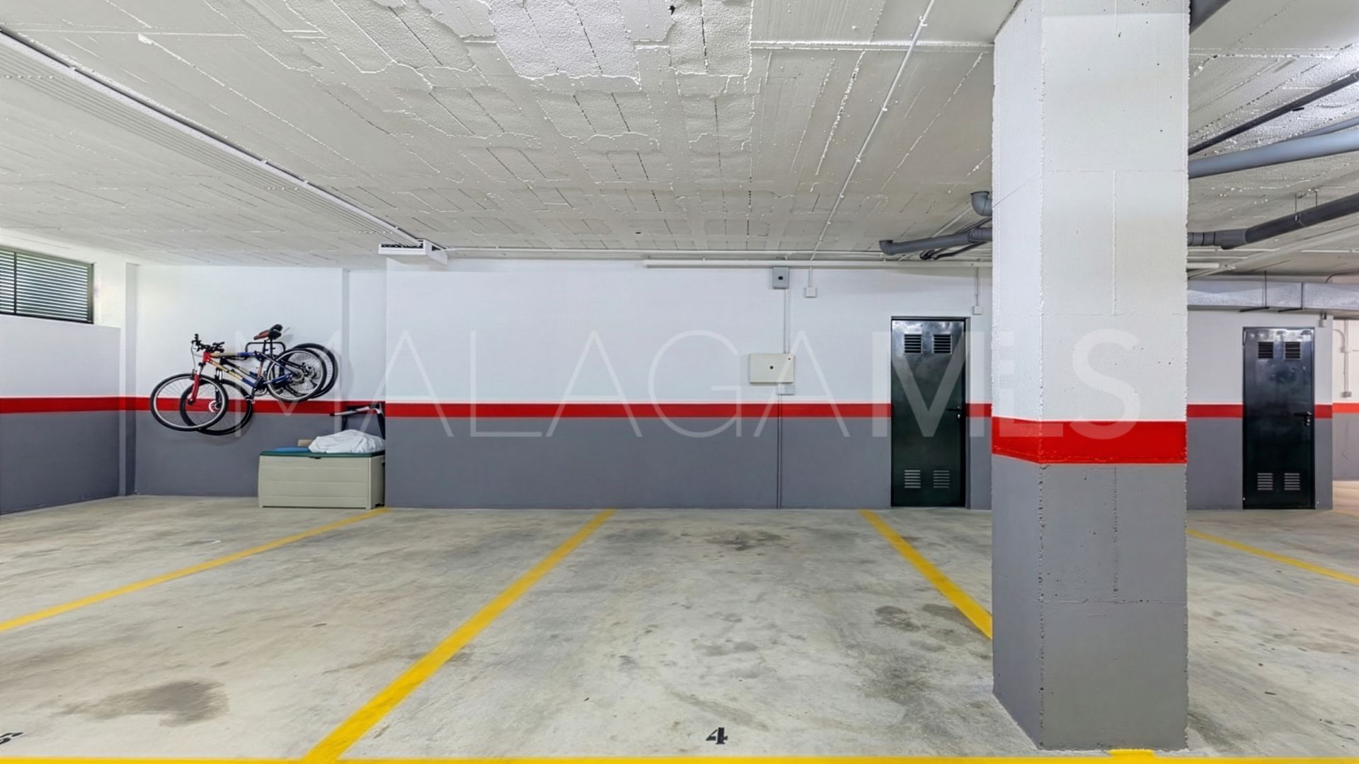 Maison de ville for sale in Alhaurin Golf