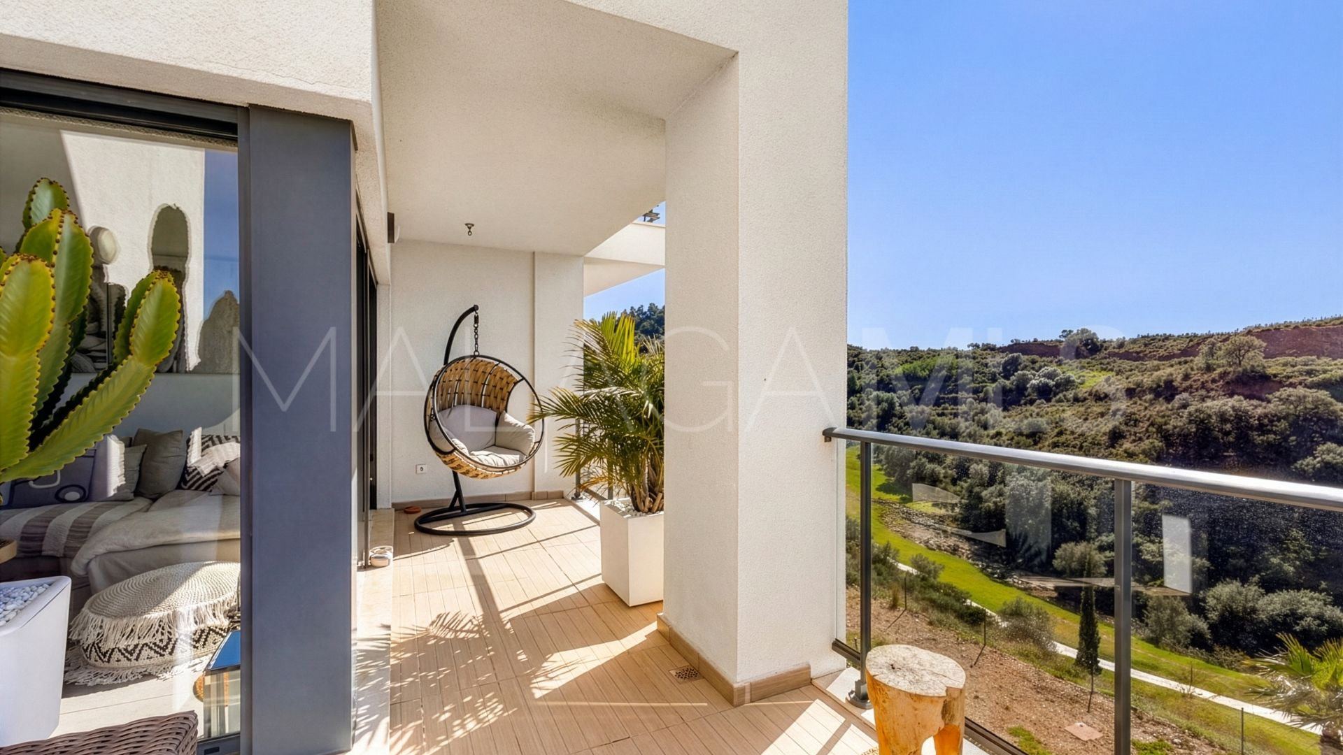 Zweistöckiges penthouse for sale in Alhaurin Golf