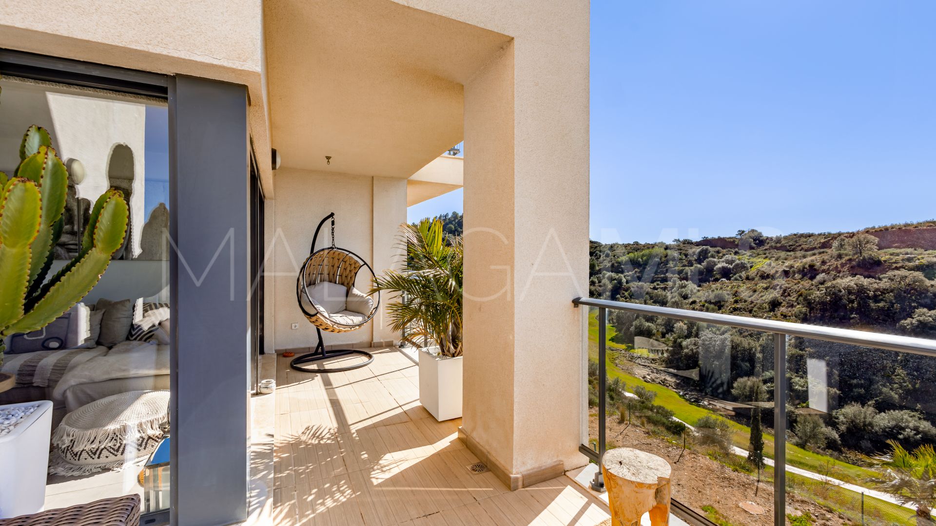 Zweistöckiges penthouse for sale in Alhaurin Golf