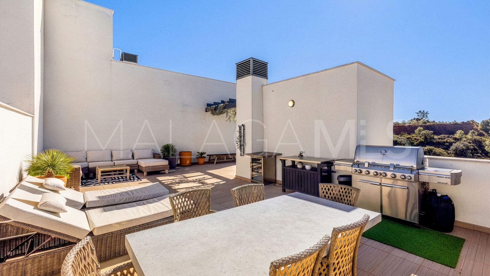 Zweistöckiges penthouse for sale in Alhaurin Golf