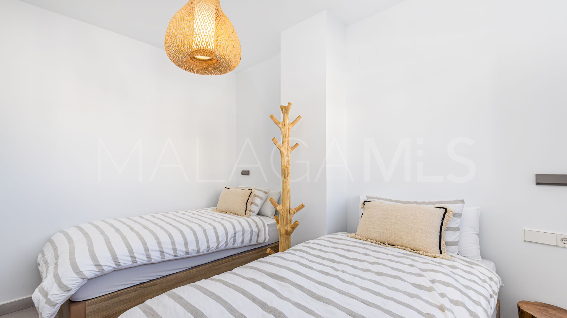 Zweistöckiges penthouse for sale in Alhaurin Golf