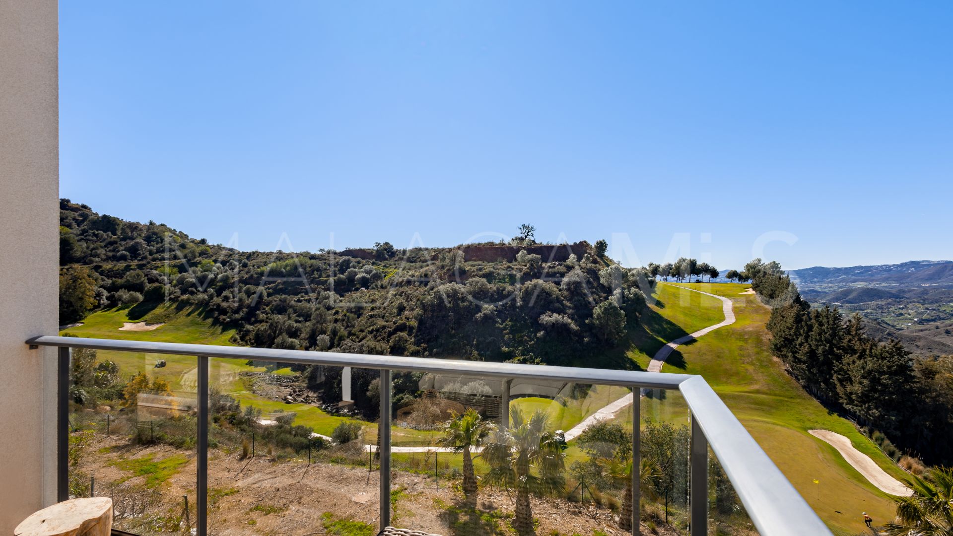 Zweistöckiges penthouse for sale in Alhaurin Golf