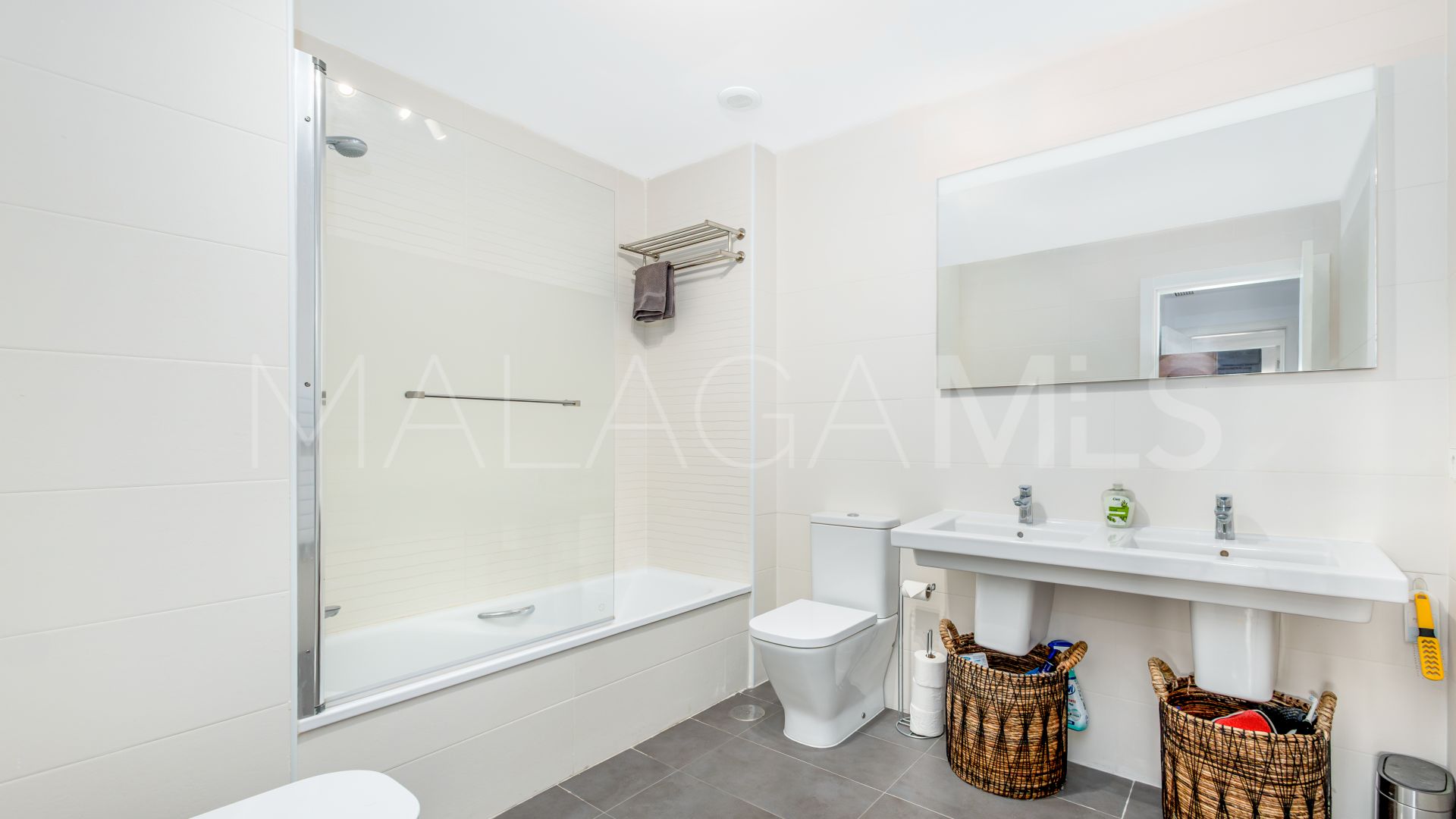 Zweistöckiges penthouse for sale in Alhaurin Golf