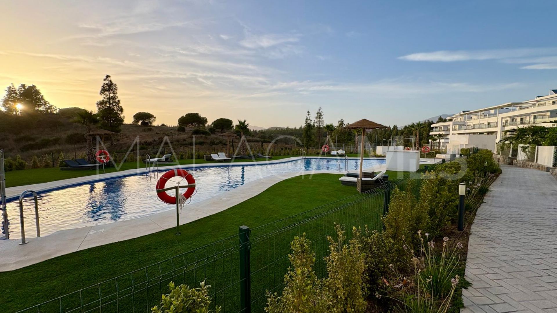 Markplanslägenhet for sale in El Chaparral