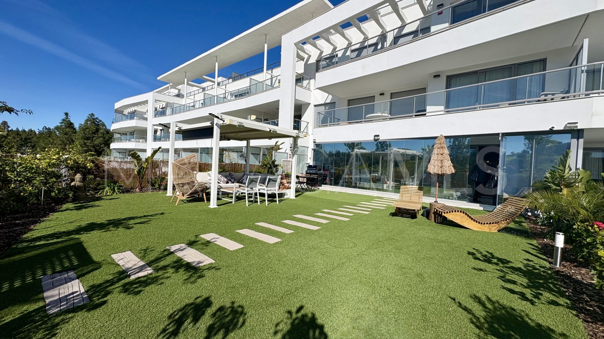 Markplanslägenhet for sale in El Chaparral