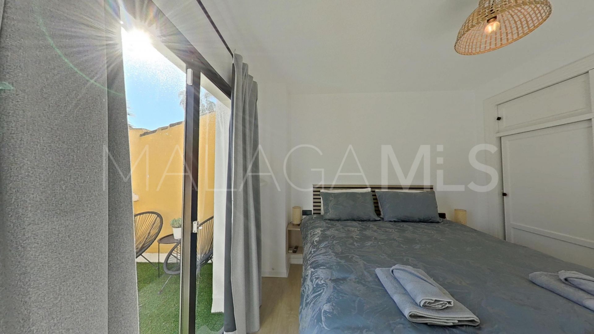 Buy town house in Calahonda with 2 bedrooms