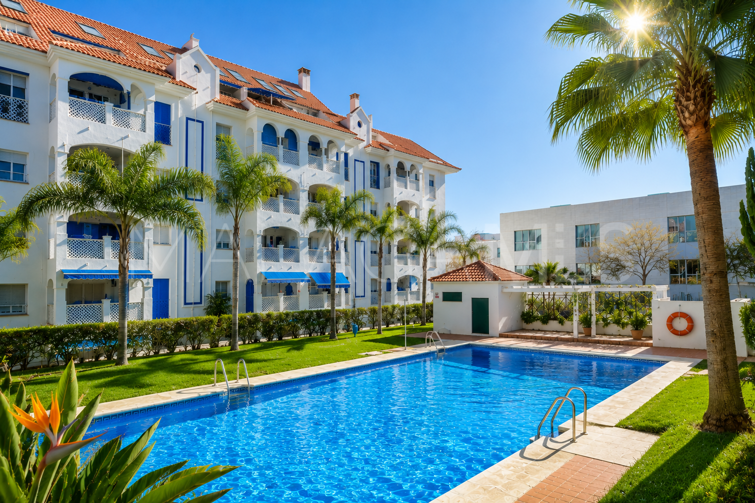 Buy apartamento with 3 bedrooms in San Pedro de Alcantara