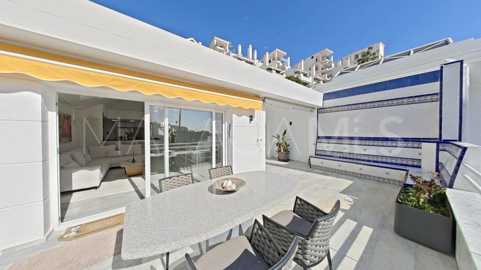 Maison jumelée for sale in Calahonda