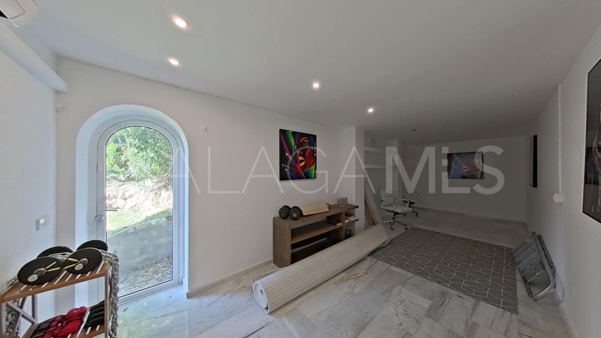 Maison jumelée for sale in Calahonda