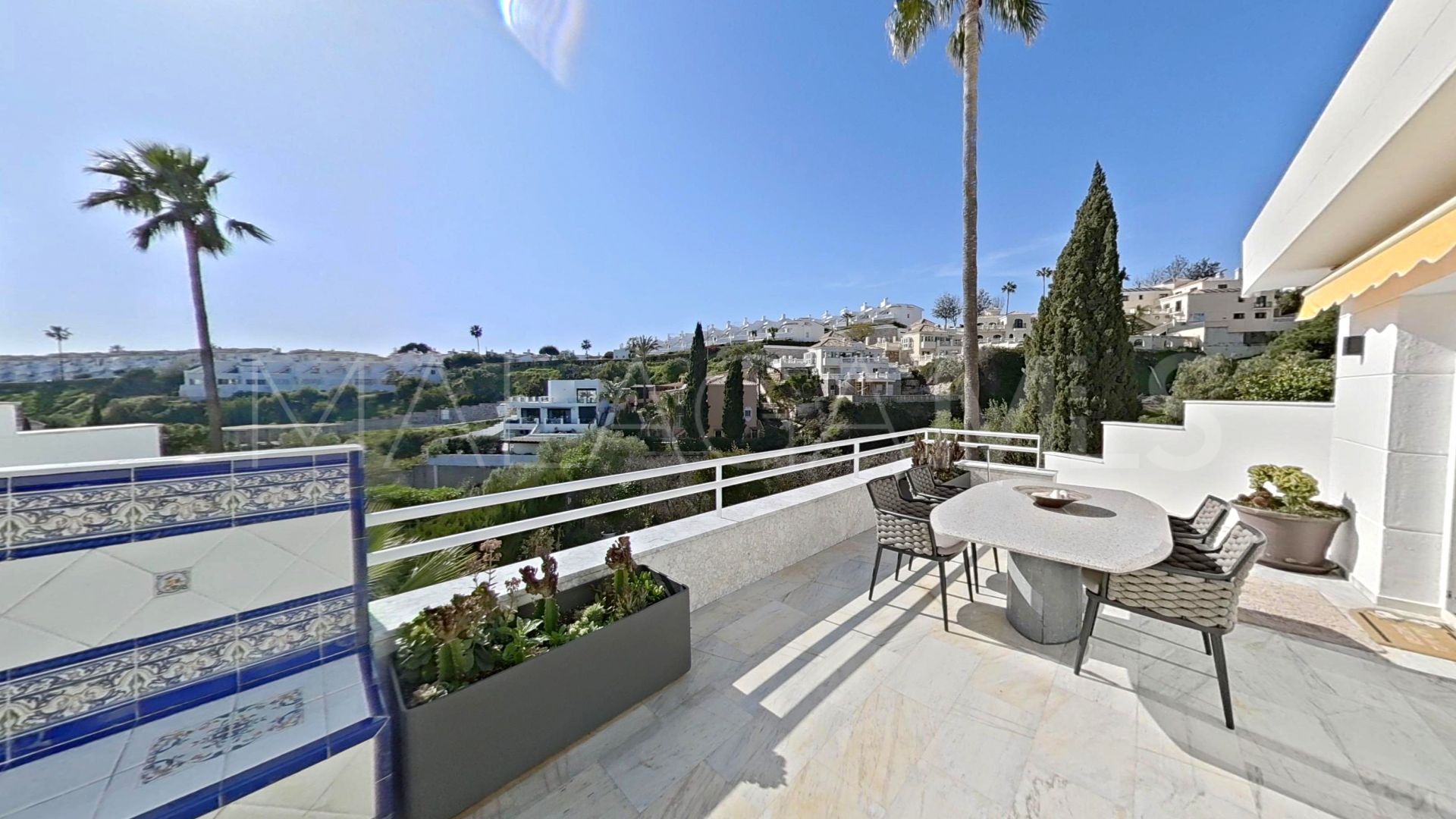 Maison jumelée for sale in Calahonda