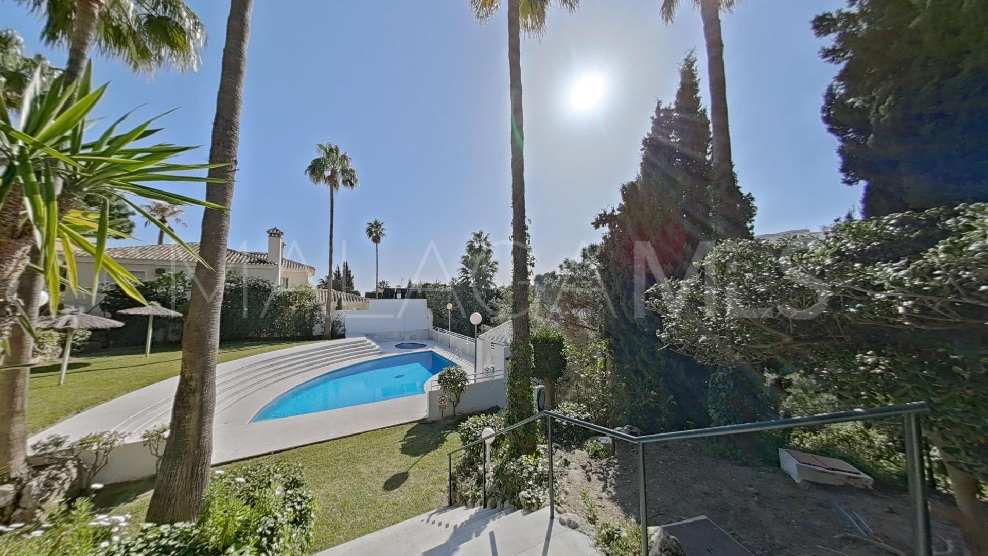 Maison jumelée for sale in Calahonda