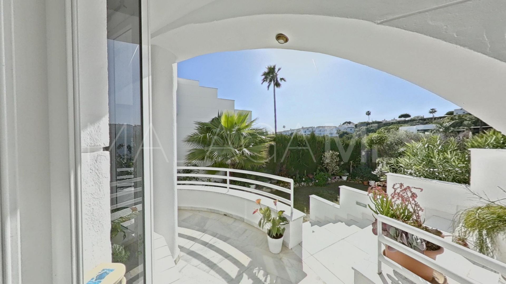 Maison jumelée for sale in Calahonda