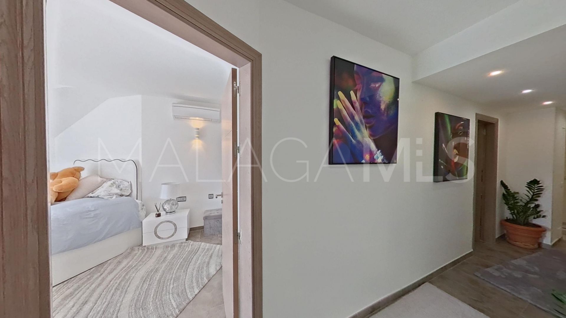 Maison jumelée for sale in Calahonda