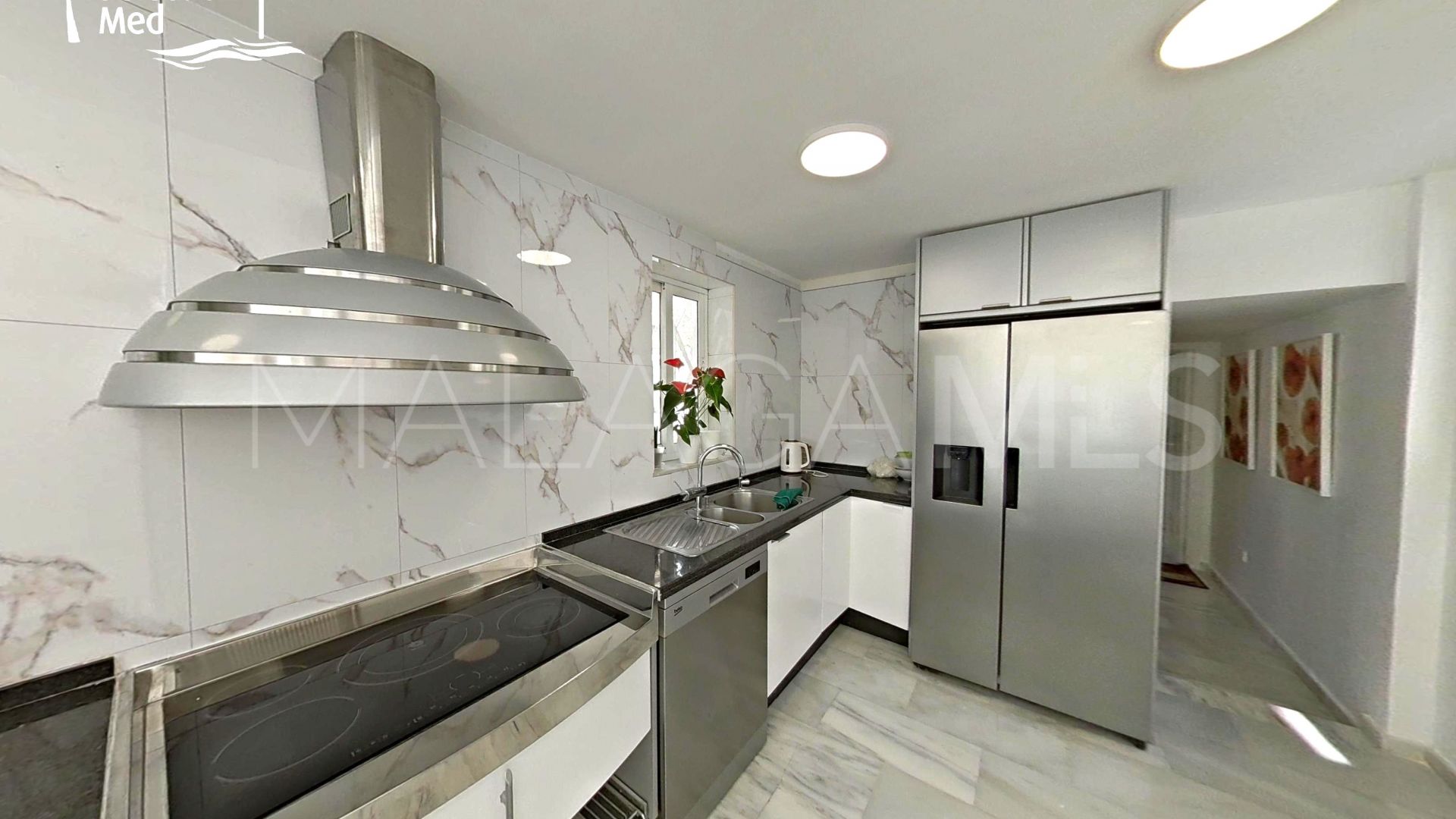 Maison jumelée for sale in Calahonda