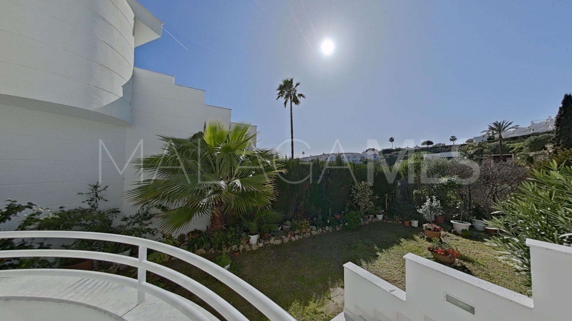 Maison jumelée for sale in Calahonda