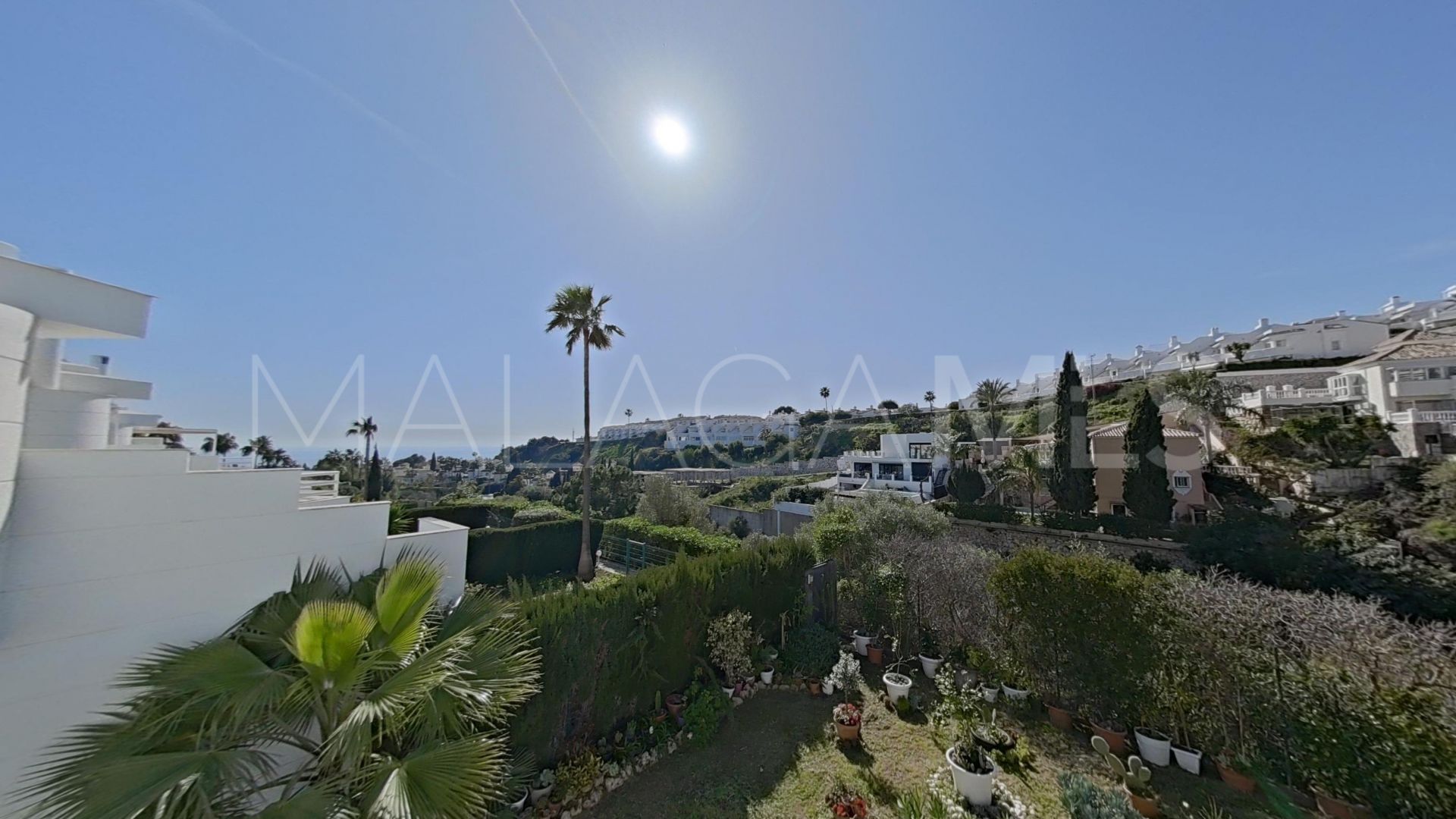 Maison jumelée for sale in Calahonda