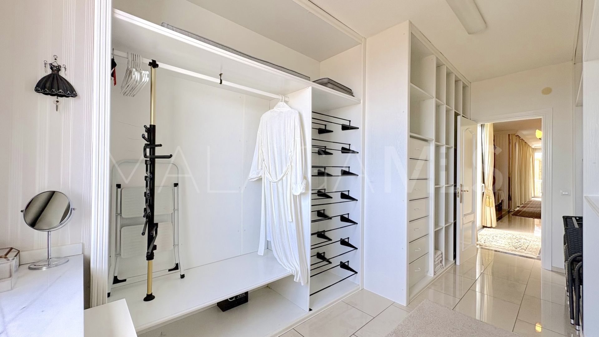 Hus i byn for sale in Hacienda las Chapas
