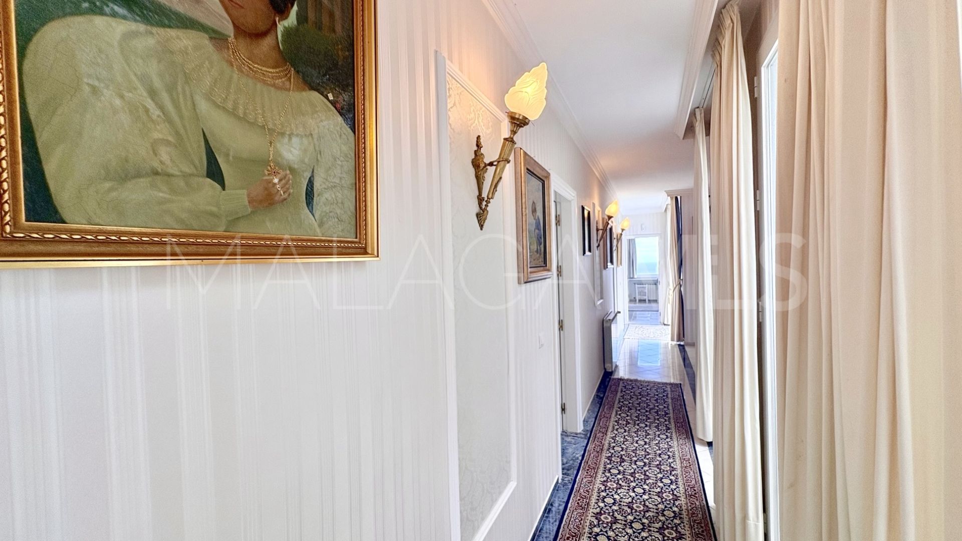 Hus i byn for sale in Hacienda las Chapas
