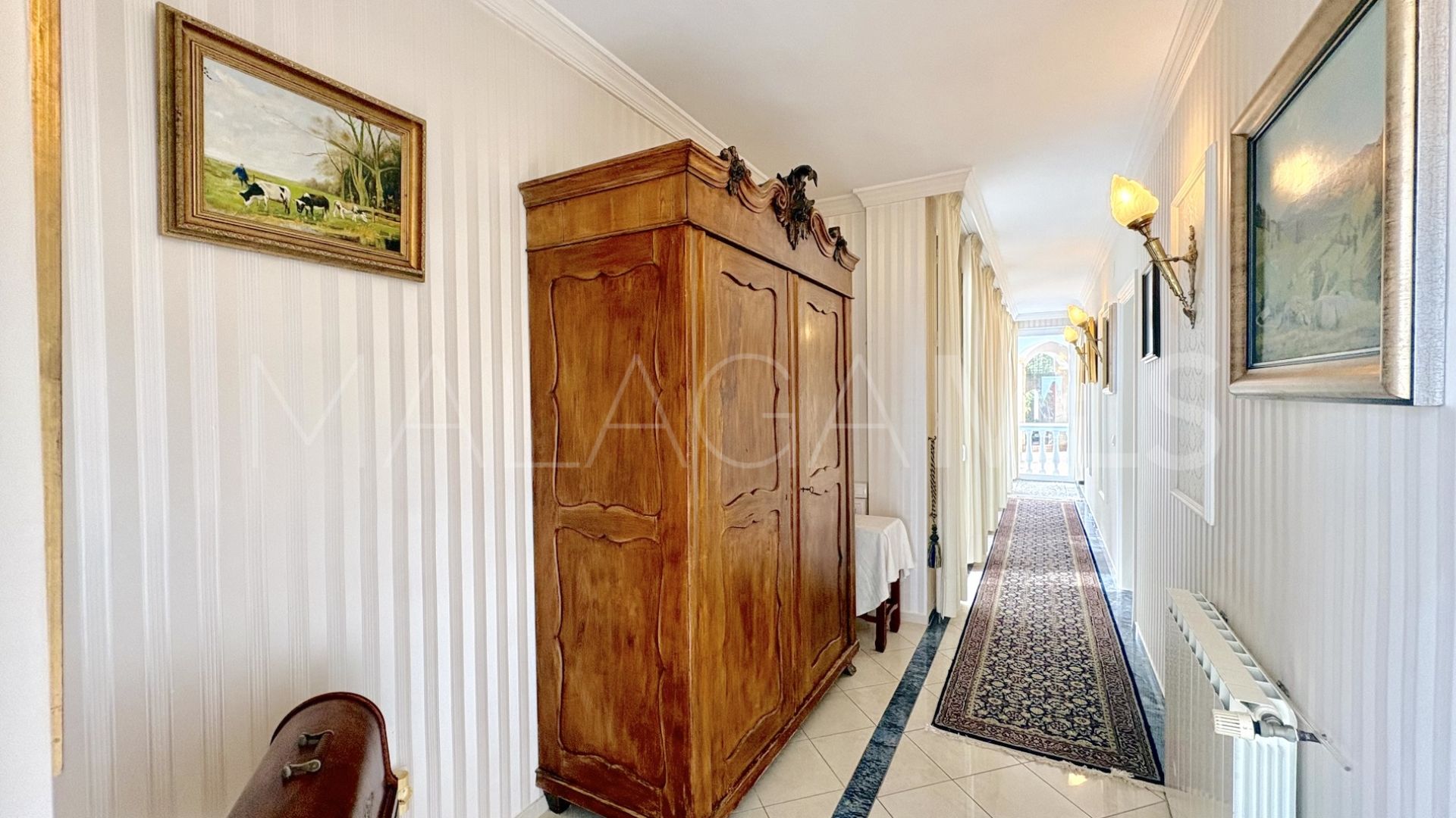 Hus i byn for sale in Hacienda las Chapas