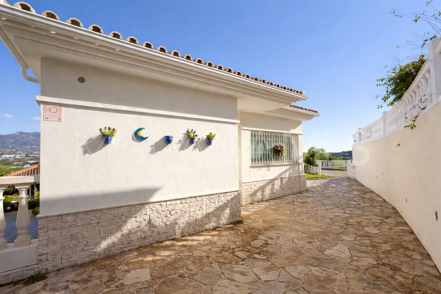 Villa for sale in Cerrado del Aguila