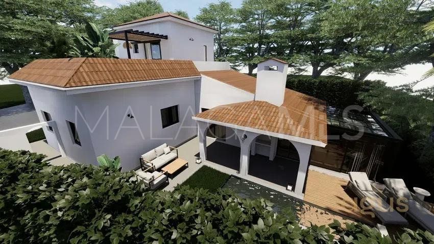 For sale Calahonda house with 3 bedrooms