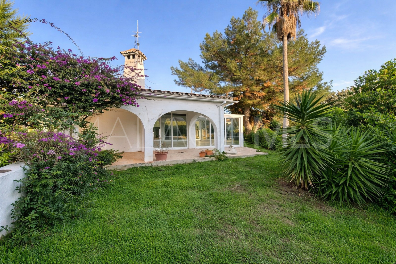 For sale Calahonda house with 3 bedrooms