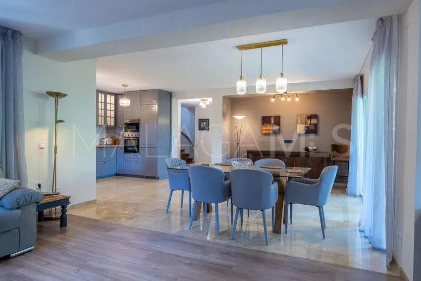 Marbesa 4 bedrooms villa for sale